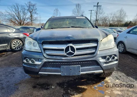 2011 Mercedes-Benz Gl 450 4Matic z USA, uszkodzony, nr VIN 4JGBF7BE9BA624686